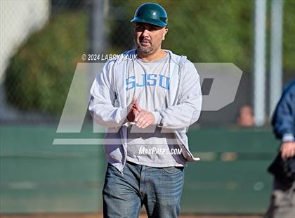 Thumbnail 1 in Independence @ James Lick photogallery.