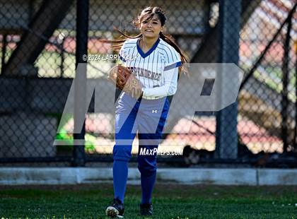Thumbnail 2 in Independence @ James Lick photogallery.