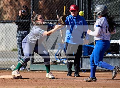 Thumbnail 3 in Independence @ James Lick photogallery.