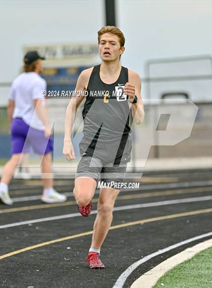 Thumbnail 1 in IHSAA Delta Sectionals (1600 Meter) photogallery.