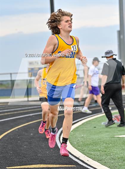 Thumbnail 3 in IHSAA Delta Sectionals (1600 Meter) photogallery.