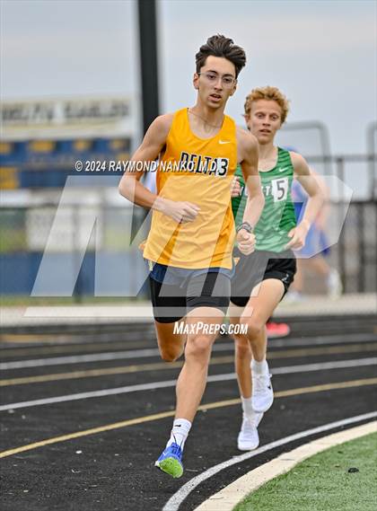 Thumbnail 3 in IHSAA Delta Sectionals (1600 Meter) photogallery.