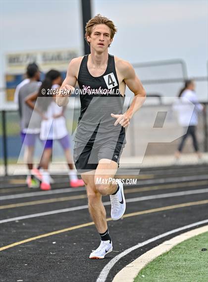 Thumbnail 3 in IHSAA Delta Sectionals (1600 Meter) photogallery.
