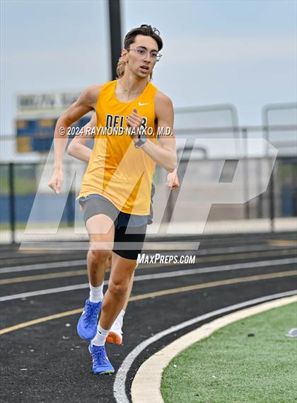 Thumbnail 3 in IHSAA Delta Sectionals (1600 Meter) photogallery.