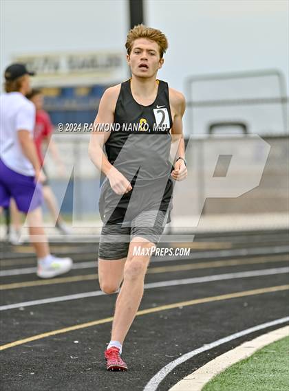 Thumbnail 3 in IHSAA Delta Sectionals (1600 Meter) photogallery.