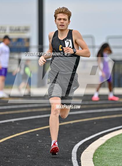 Thumbnail 3 in IHSAA Delta Sectionals (1600 Meter) photogallery.