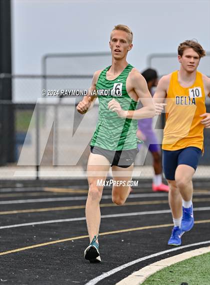 Thumbnail 3 in IHSAA Delta Sectionals (1600 Meter) photogallery.