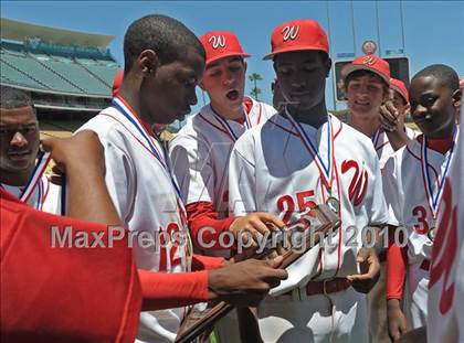 Thumbnail 1 in Venice vs. Westchester (CIF LACS D2 Playoffs)  photogallery.