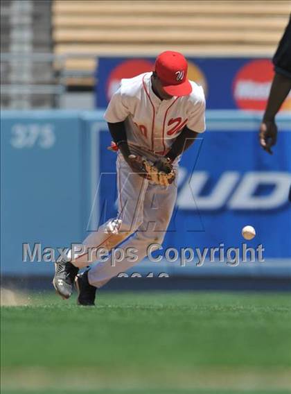 Thumbnail 1 in Venice vs. Westchester (CIF LACS D2 Playoffs)  photogallery.
