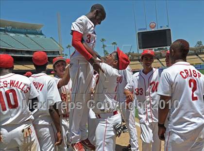 Thumbnail 2 in Venice vs. Westchester (CIF LACS D2 Playoffs)  photogallery.