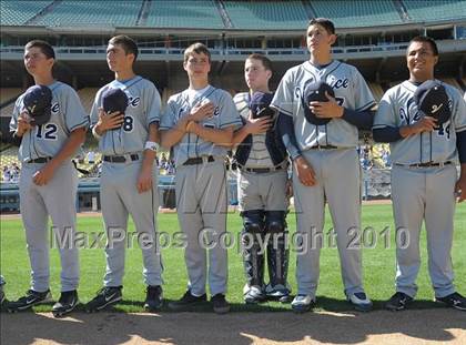 Thumbnail 3 in Venice vs. Westchester (CIF LACS D2 Playoffs)  photogallery.