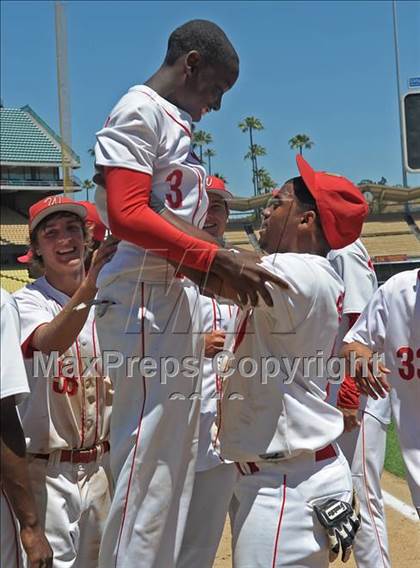 Thumbnail 3 in Venice vs. Westchester (CIF LACS D2 Playoffs)  photogallery.