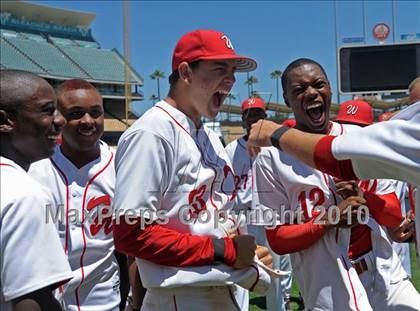 Thumbnail 2 in Venice vs. Westchester (CIF LACS D2 Playoffs)  photogallery.