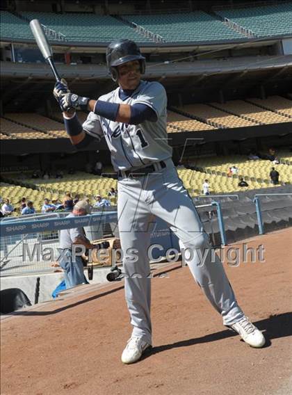 Thumbnail 3 in Venice vs. Westchester (CIF LACS D2 Playoffs)  photogallery.