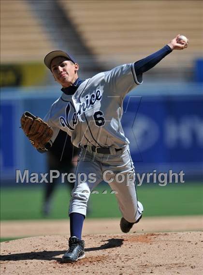 Thumbnail 1 in Venice vs. Westchester (CIF LACS D2 Playoffs)  photogallery.