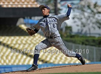 Thumbnail 3 in Venice vs. Westchester (CIF LACS D2 Playoffs)  photogallery.