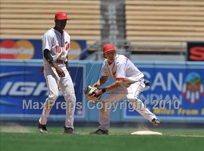 Thumbnail 3 in Venice vs. Westchester (CIF LACS D2 Playoffs)  photogallery.