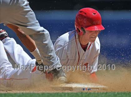 Thumbnail 2 in Venice vs. Westchester (CIF LACS D2 Playoffs)  photogallery.