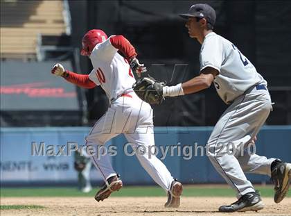 Thumbnail 2 in Venice vs. Westchester (CIF LACS D2 Playoffs)  photogallery.