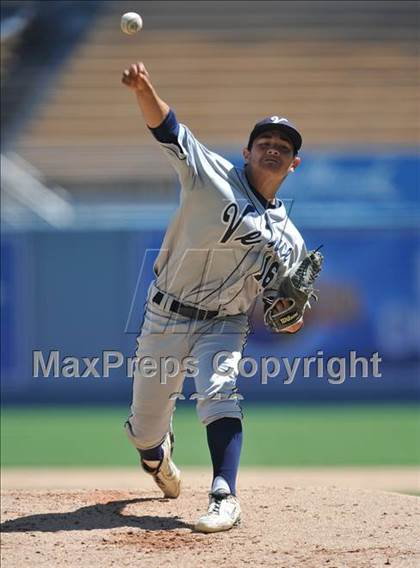 Thumbnail 2 in Venice vs. Westchester (CIF LACS D2 Playoffs)  photogallery.