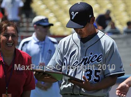 Thumbnail 3 in Venice vs. Westchester (CIF LACS D2 Playoffs)  photogallery.