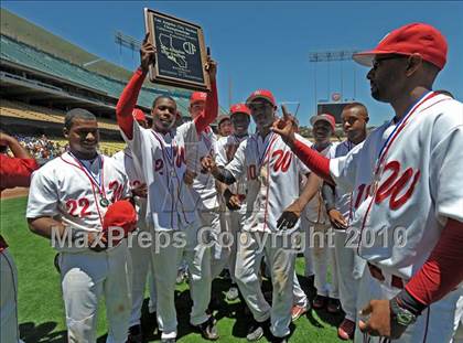 Thumbnail 3 in Venice vs. Westchester (CIF LACS D2 Playoffs)  photogallery.