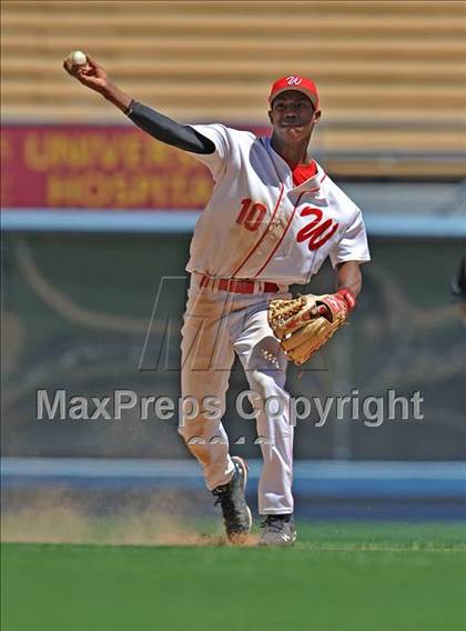 Thumbnail 1 in Venice vs. Westchester (CIF LACS D2 Playoffs)  photogallery.