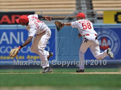 Thumbnail 1 in Venice vs. Westchester (CIF LACS D2 Playoffs)  photogallery.