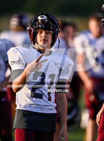 Thumbnail 3 in Warren County vs. Hedgesville photogallery.