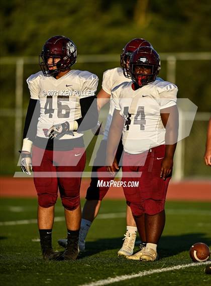Thumbnail 1 in Warren County vs. Hedgesville photogallery.