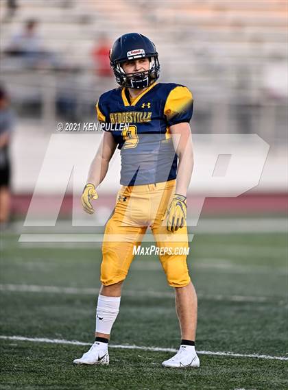 Thumbnail 1 in Warren County vs. Hedgesville photogallery.