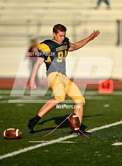 Thumbnail 2 in Warren County vs. Hedgesville photogallery.