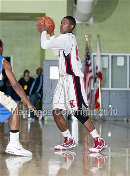 Thumbnail 2 in LACES vs. View Park (CIF LA City Section Small School Final) photogallery.