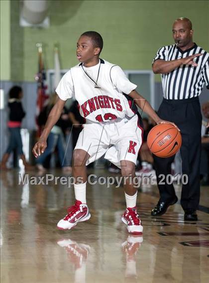 Thumbnail 1 in LACES vs. View Park (CIF LA City Section Small School Final) photogallery.