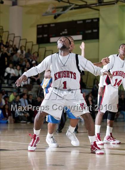 Thumbnail 1 in LACES vs. View Park (CIF LA City Section Small School Final) photogallery.