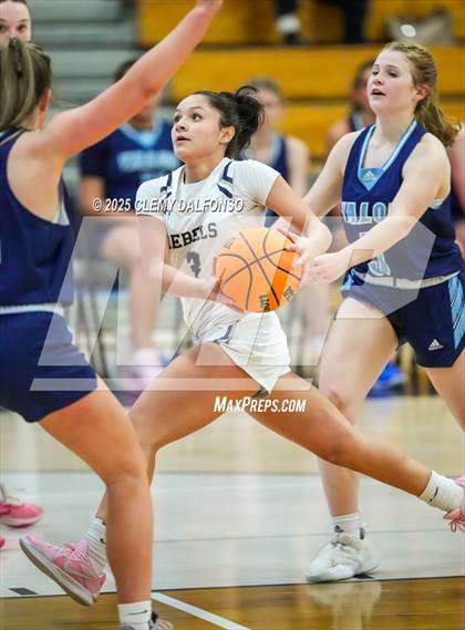 Thumbnail 3 in Valor Christian @ Columbine photogallery.
