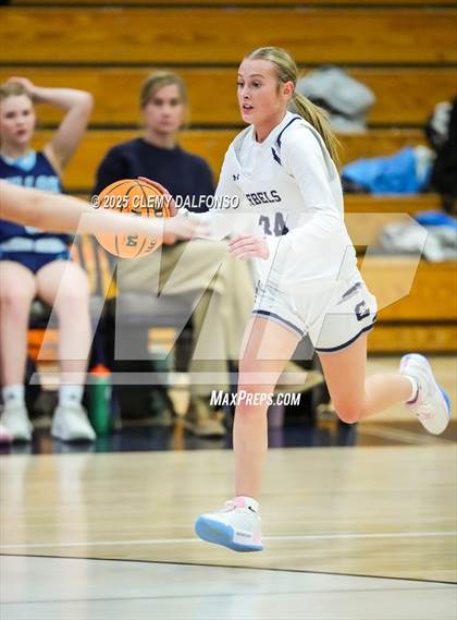 Thumbnail 2 in Valor Christian @ Columbine photogallery.