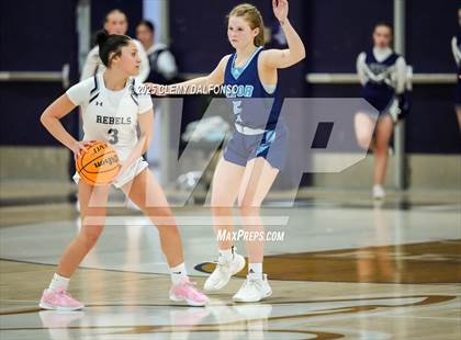 Thumbnail 3 in Valor Christian @ Columbine photogallery.