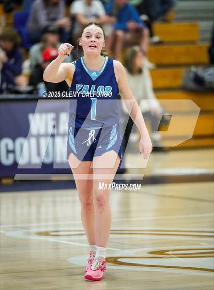 Thumbnail 2 in Valor Christian @ Columbine photogallery.