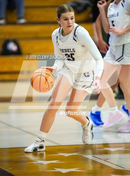 Thumbnail 2 in Valor Christian @ Columbine photogallery.