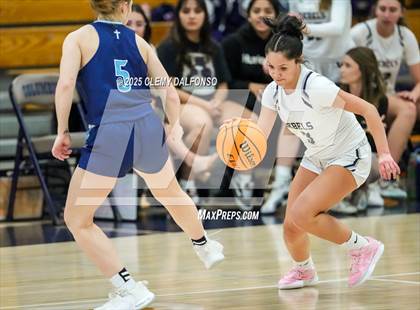Thumbnail 3 in Valor Christian @ Columbine photogallery.