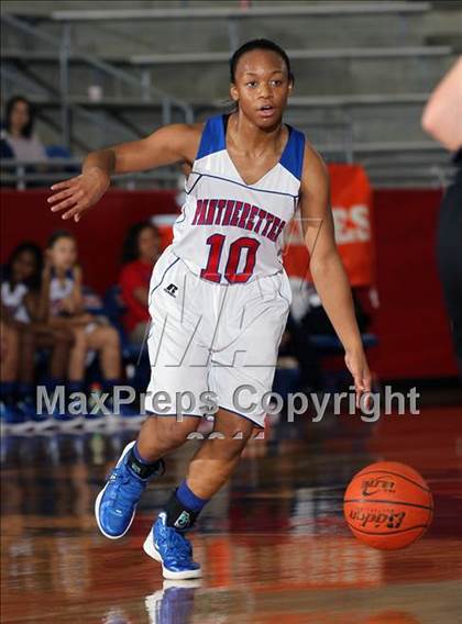 Thumbnail 1 in Bishop Lynch vs. Duncanville (Thanksgiving Hoopfest) photogallery.