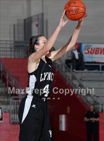 Thumbnail 2 in Bishop Lynch vs. Duncanville (Thanksgiving Hoopfest) photogallery.