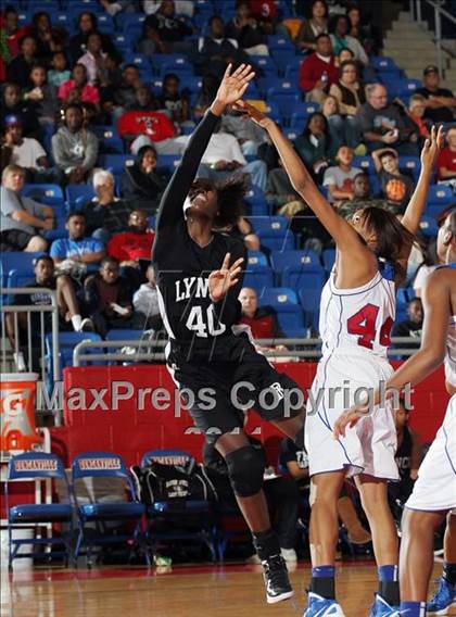 Thumbnail 1 in Bishop Lynch vs. Duncanville (Thanksgiving Hoopfest) photogallery.