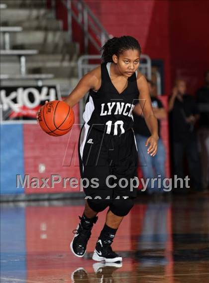 Thumbnail 2 in Bishop Lynch vs. Duncanville (Thanksgiving Hoopfest) photogallery.
