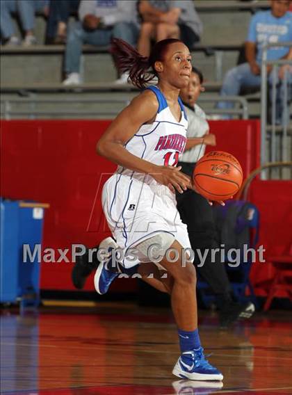 Thumbnail 1 in Bishop Lynch vs. Duncanville (Thanksgiving Hoopfest) photogallery.