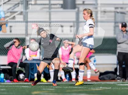 Thumbnail 3 in Downey vs. West Ranch photogallery.