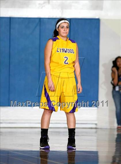 Thumbnail 2 in Lynwood @ Warren photogallery.