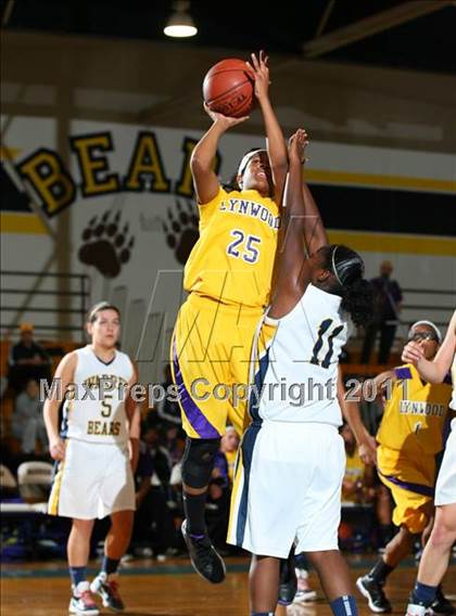 Thumbnail 2 in Lynwood @ Warren photogallery.