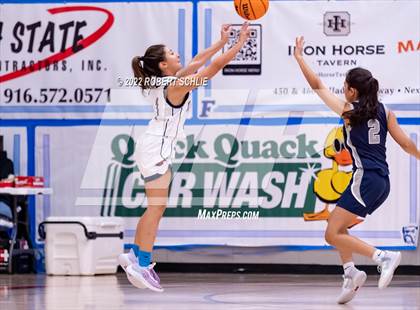Thumbnail 1 in Vista del Lago vs Pleasant Grove (Folsom-Vista Winter Classic) photogallery.